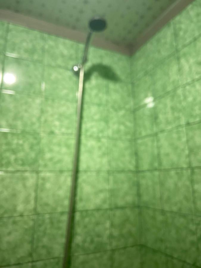 Vahe'S Corner House Hotel Yerevan Bagian luar foto