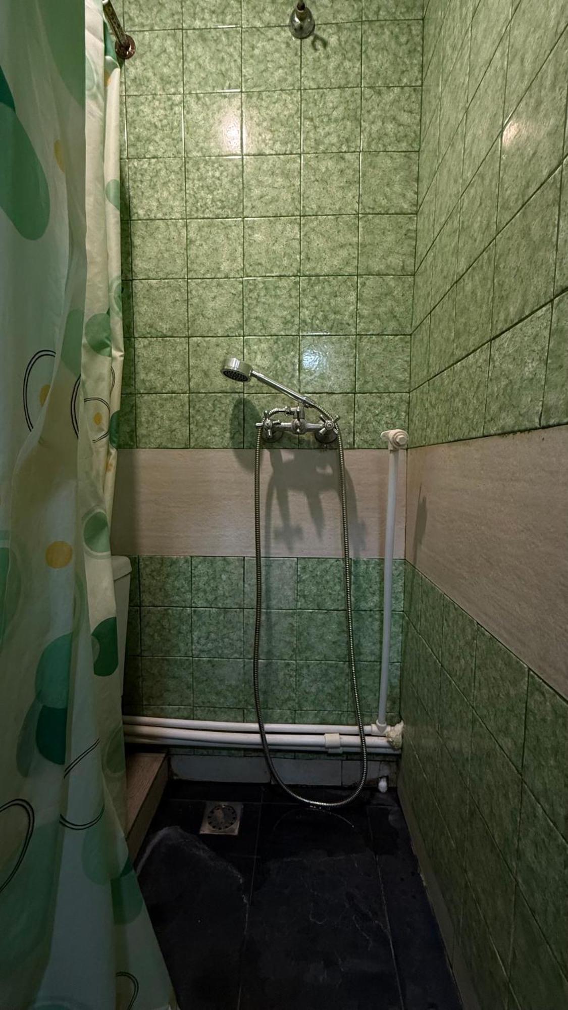 Vahe'S Corner House Hotel Yerevan Bagian luar foto