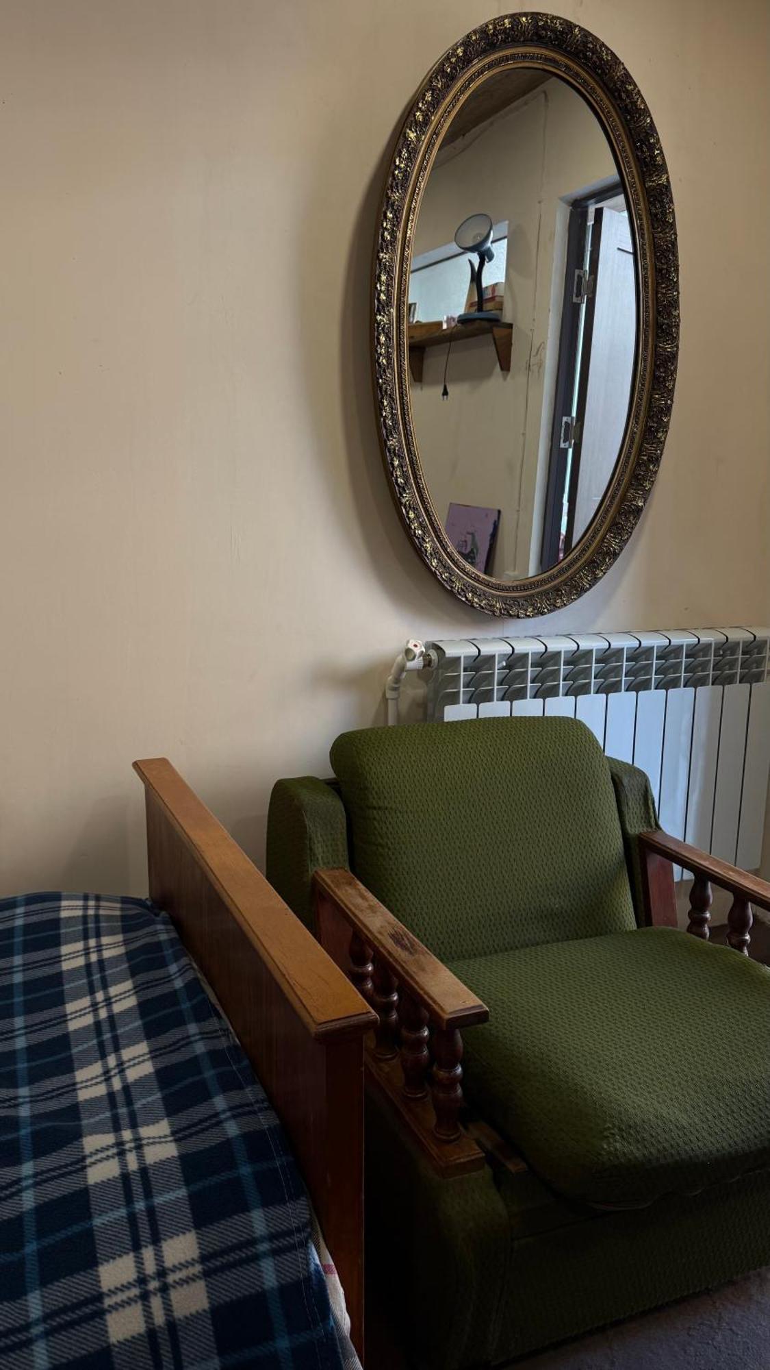 Vahe'S Corner House Hotel Yerevan Bagian luar foto
